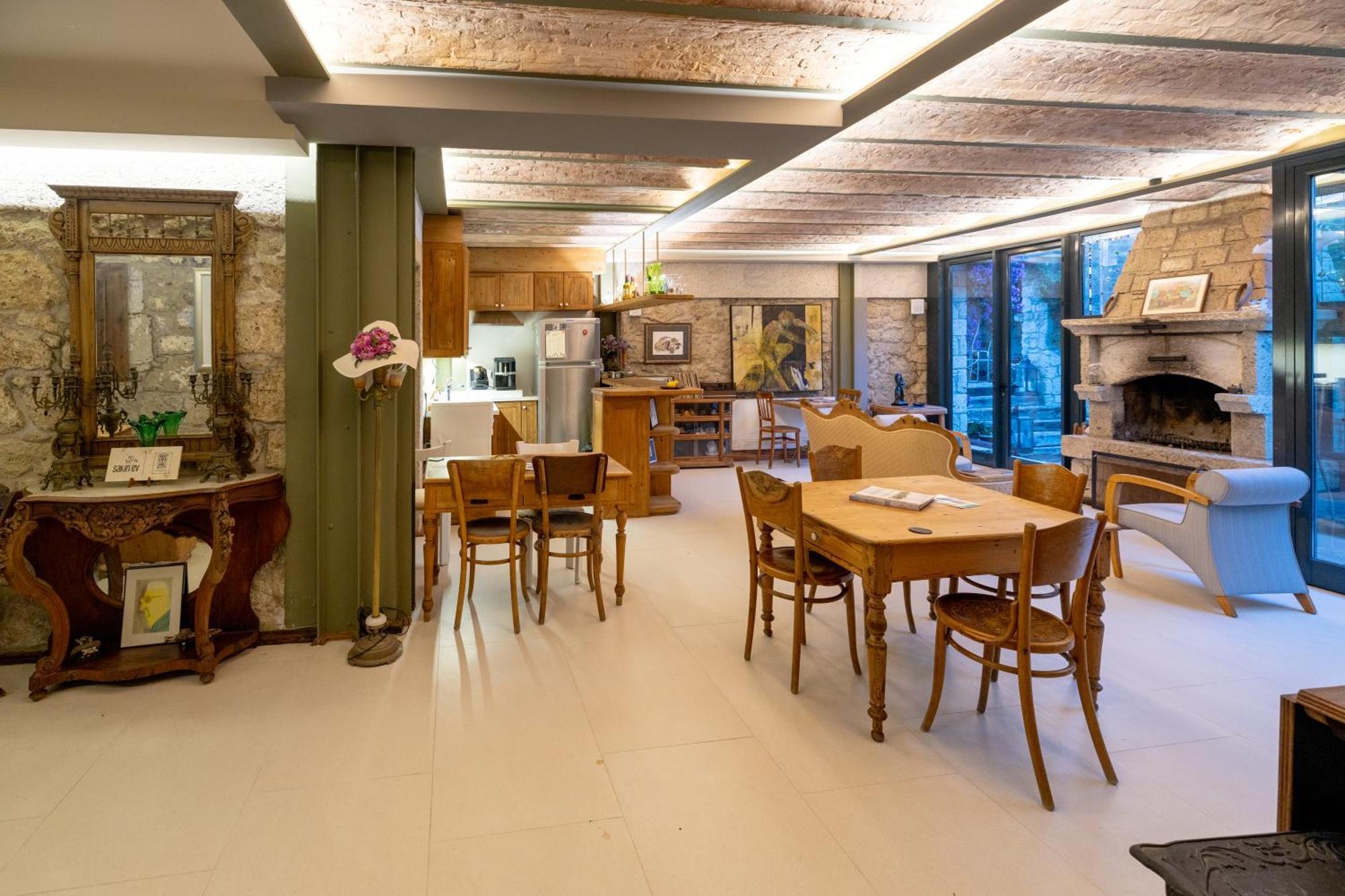 Sakin Ev Hotel Alaçatı Eksteriør billede
