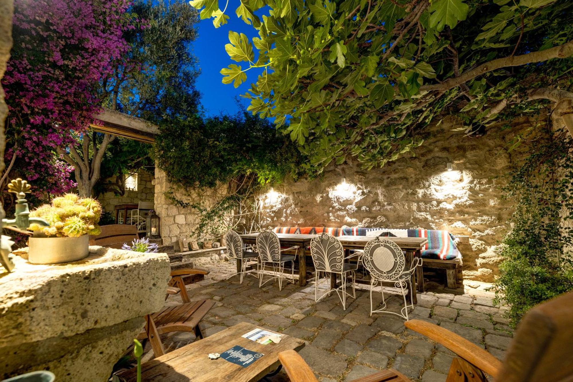 Sakin Ev Hotel Alaçatı Eksteriør billede